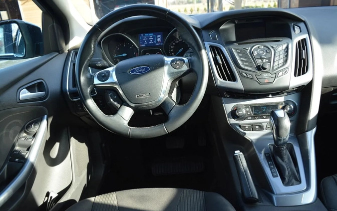 Ford Focus cena 19990 przebieg: 186571, rok produkcji 2014 z Karpacz małe 277